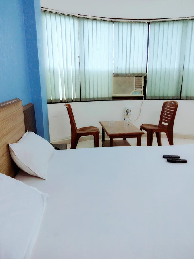 Hotel Sai Samrat Inn Panvel Exterior photo