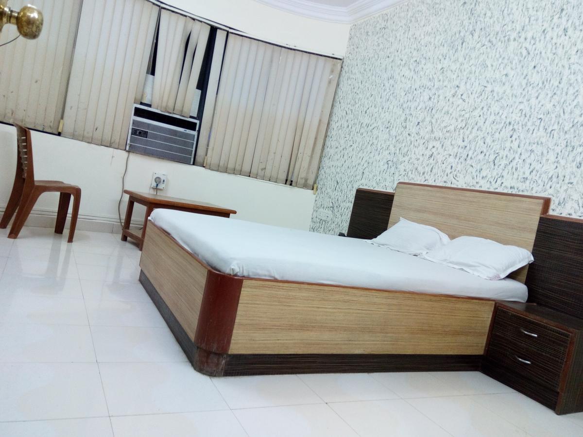 Hotel Sai Samrat Inn Panvel Exterior photo